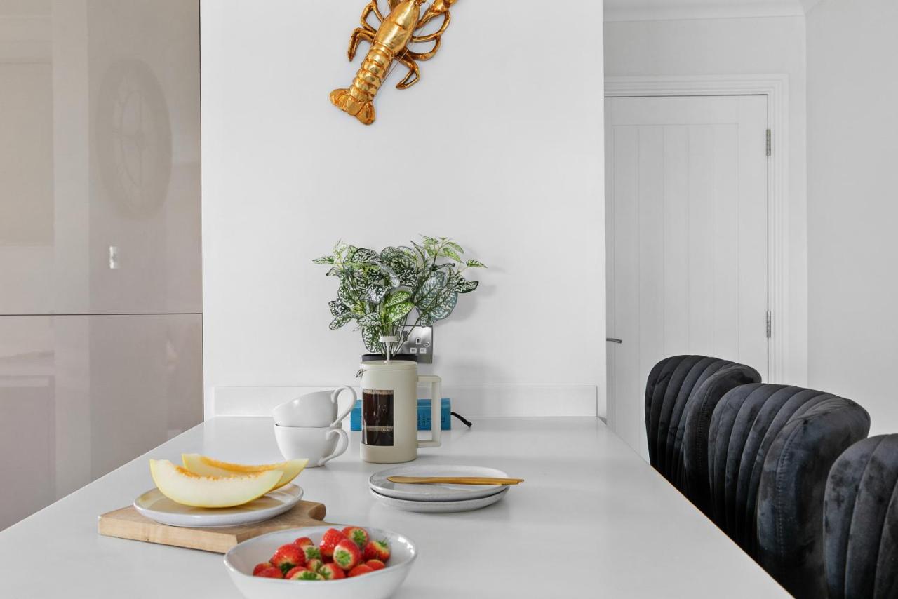 The Seaview Suites At The Corbyn Apartments Torquay Eksteriør billede