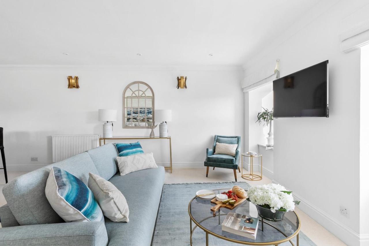 The Seaview Suites At The Corbyn Apartments Torquay Eksteriør billede