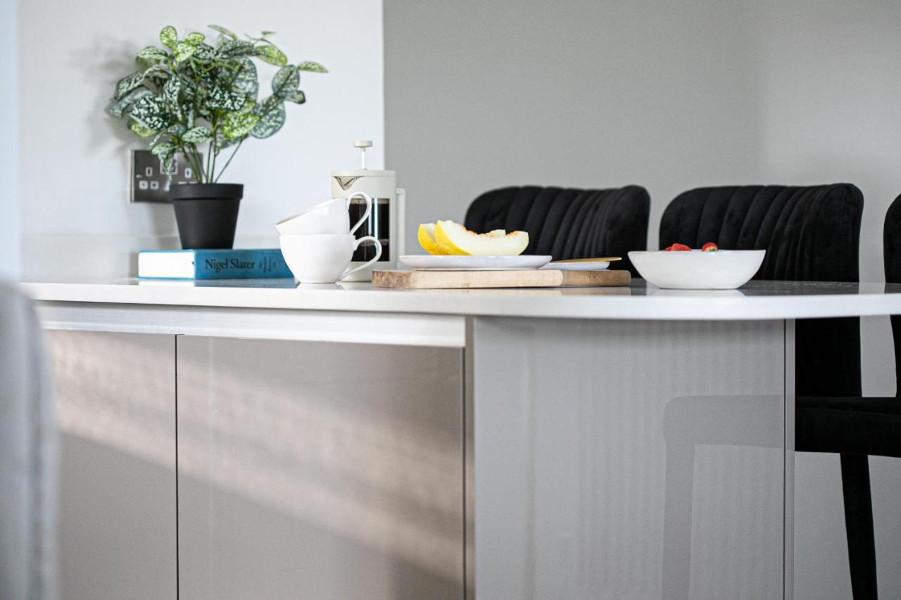 The Seaview Suites At The Corbyn Apartments Torquay Eksteriør billede