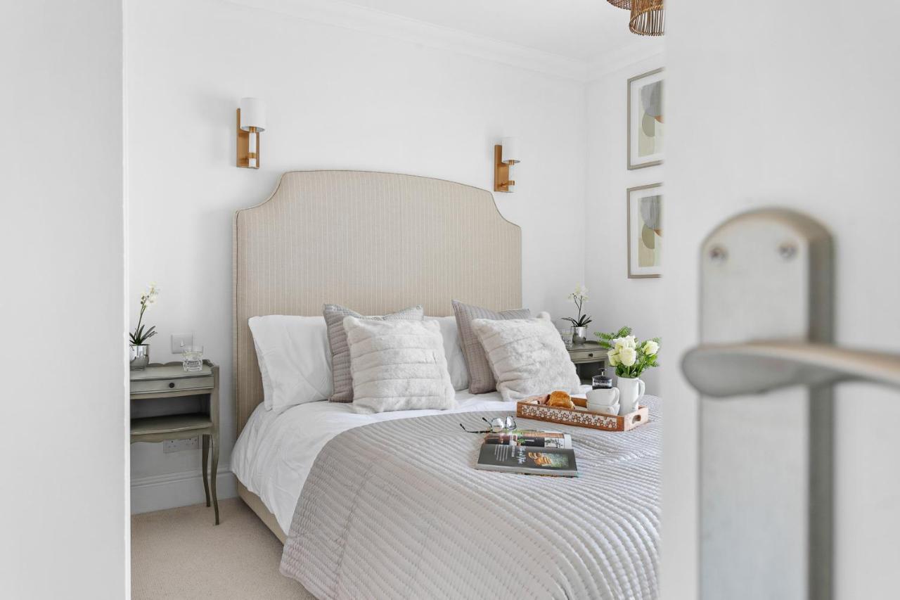 The Seaview Suites At The Corbyn Apartments Torquay Eksteriør billede