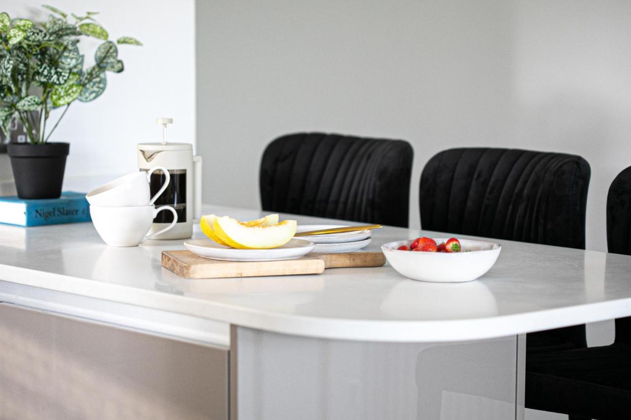 The Seaview Suites At The Corbyn Apartments Torquay Eksteriør billede
