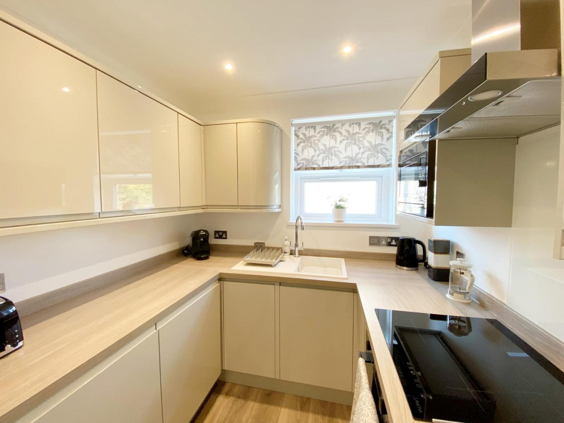 The Seaview Suites At The Corbyn Apartments Torquay Eksteriør billede